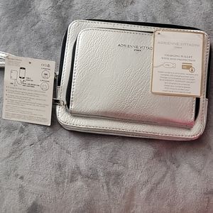 Adrienne Vittadini charging wrislet NWT